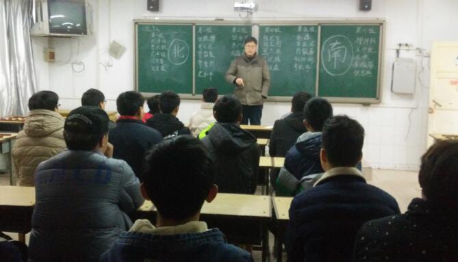 我校象棋协会年终总决赛圆满举办(图1)