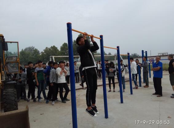 新郑中专2017-2018学年学生体育测试简报(图3)