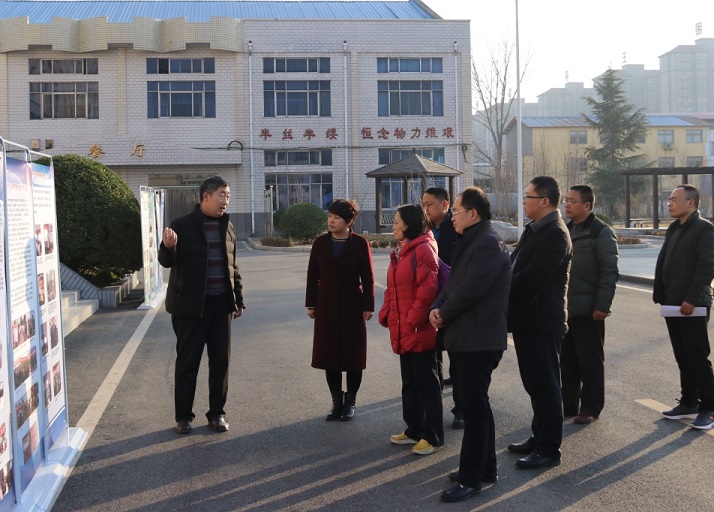 我校迎接郑州教育督县检查(图2)