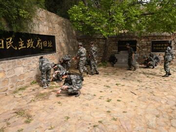 中共新郑市中等专业学校支部委员会党员活动日志愿服务(图1)
