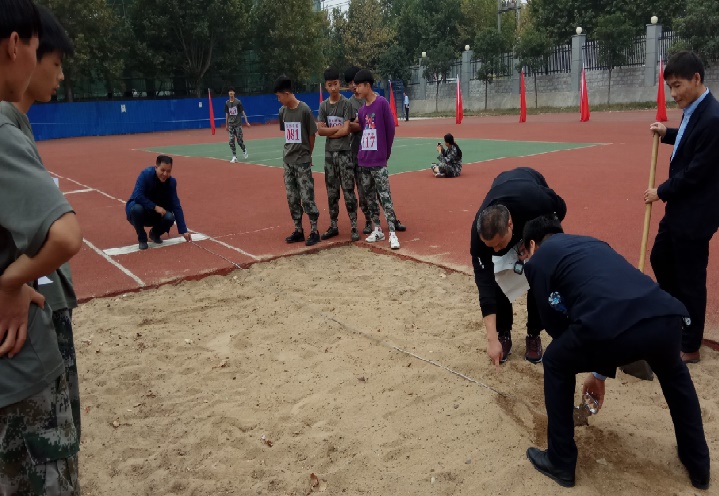 我校成功举行秋季运动会(图18)