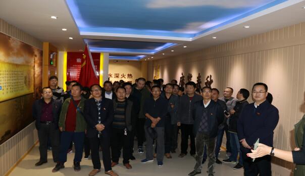参观红色教育基地 牢筑信仰基石(图1)