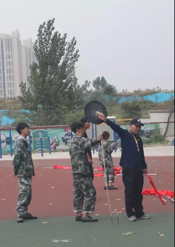 新郑中专举行秋季田径运动会(图35)