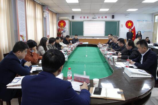 新郑市政协领导来我校调研职业教育(图5)