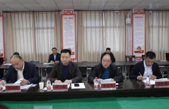 新郑市政协领导来我校调研职业教育(图7)