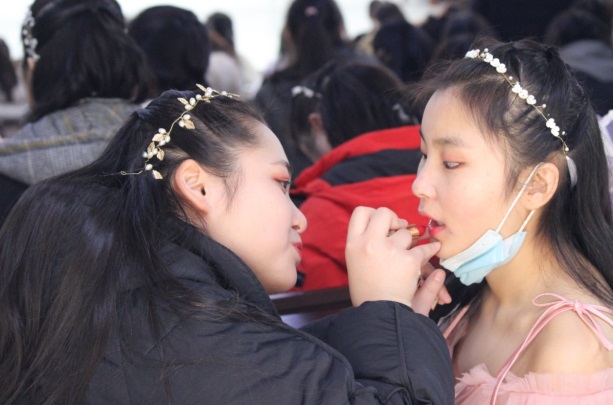 我校艺术幼教部举行校企合作双选会(图2)