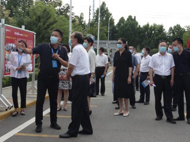 省人大党委会调研组到我校专题调研职业教育工作(图4)